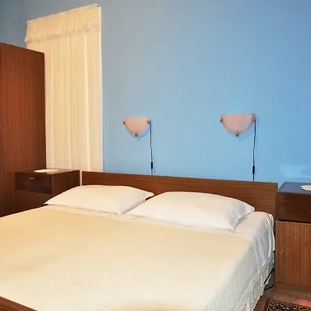 6 Persons App With Sea View Apartament Rabac
