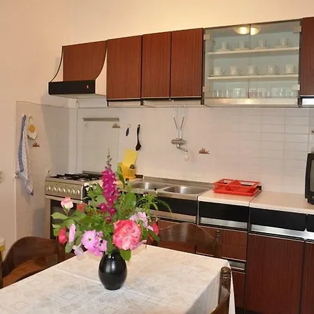 6 Persons App With Sea View Apartament Rabac